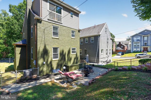 2717 BRANCH AVE SE, Washington, DC 20020
