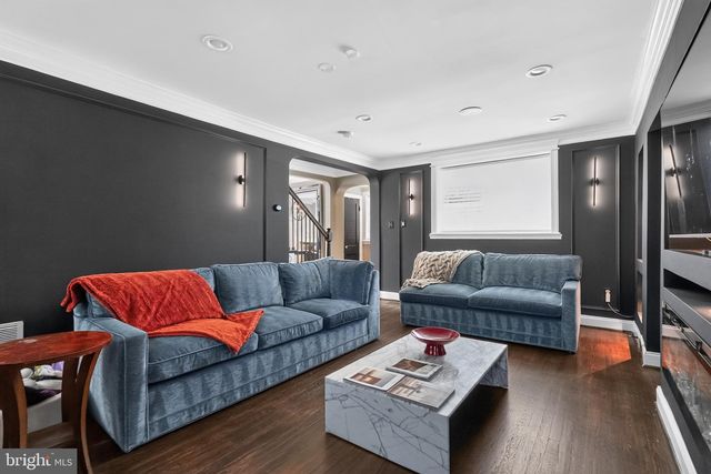 2717 BRANCH AVE SE, Washington, DC 20020