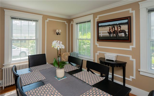 27 Red Cross Avenue, Newport, RI 02840