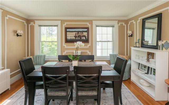 27 Red Cross Avenue, Newport, RI 02840