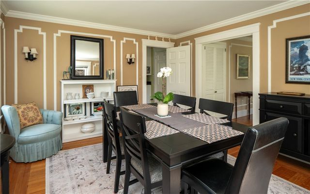 27 Red Cross Avenue, Newport, RI 02840