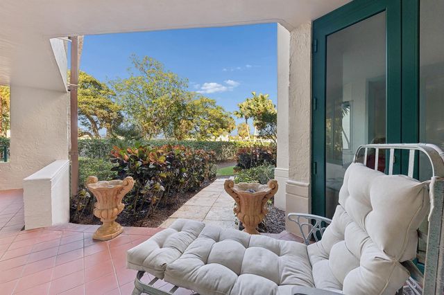 100 SE 5th Avenue 102, Boca Raton, FL 33432