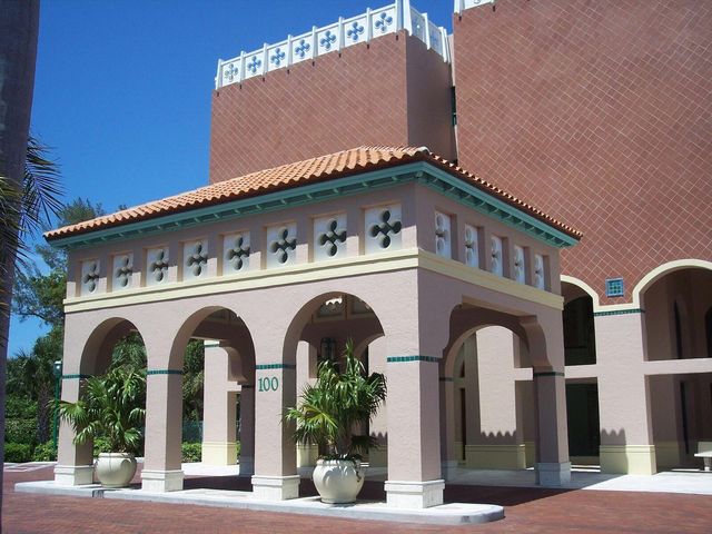 100 SE 5th Avenue 102, Boca Raton, FL 33432