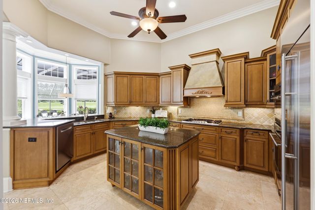 1160 REGISTRY Boulevard, St. Augustine, FL 32092