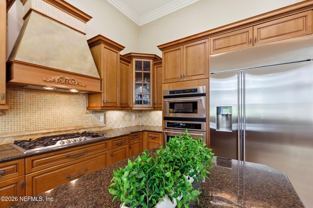 1160 REGISTRY Boulevard, St. Augustine, FL 32092