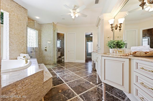 1160 REGISTRY Boulevard, St. Augustine, FL 32092