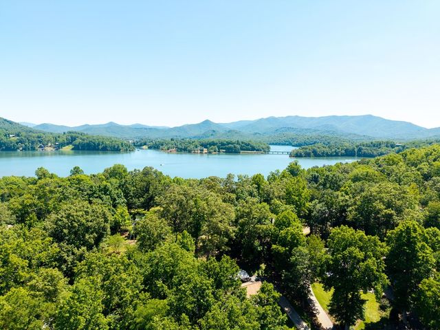 157 Sims Road, Hiawassee, GA 30546