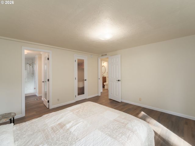 238 BALL Ln, Riddle, OR 97469