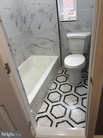 1279 EVERETT, Camden, NJ 08104
