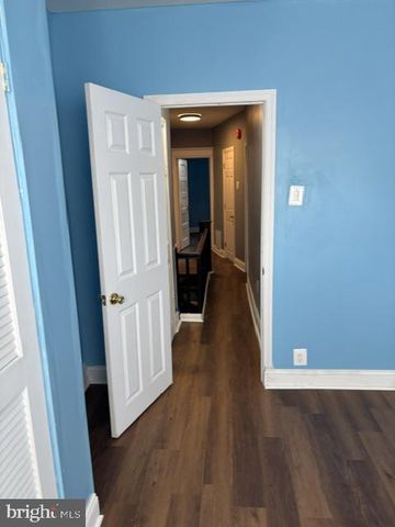 1279 EVERETT, Camden, NJ 08104