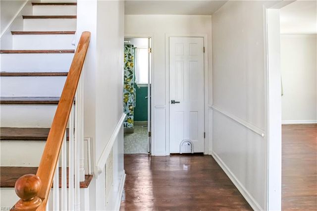 188 Corinthia DR, Newport News, VA 23608