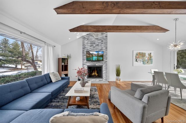 24 Whitewood Road, White Plains, NY 10603