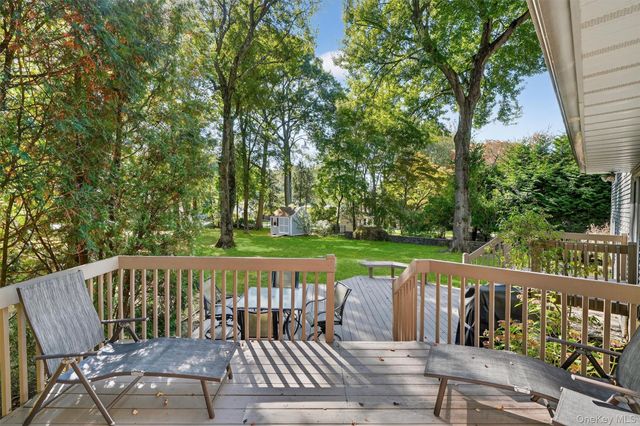 24 Whitewood Road, White Plains, NY 10603