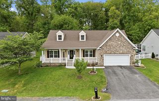 674 WEBBER SPRINGS DR, Inwood, WV 25428