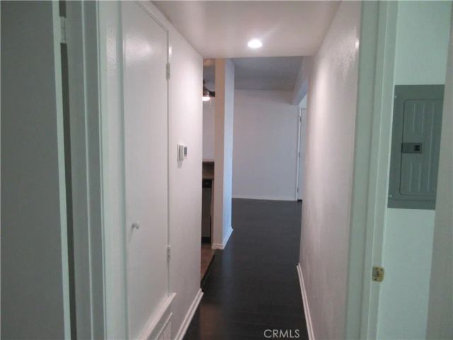 10636 Woodley 34, Granada Hills, CA 91344