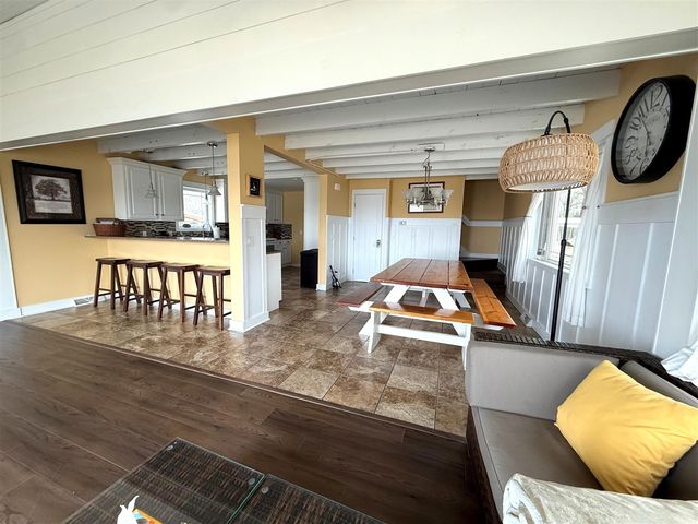 11362 E Shore Drive, Delton, MI 49046