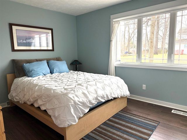 11362 E Shore Drive, Delton, MI 49046