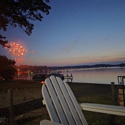 11362 E Shore Drive, Delton, MI 49046