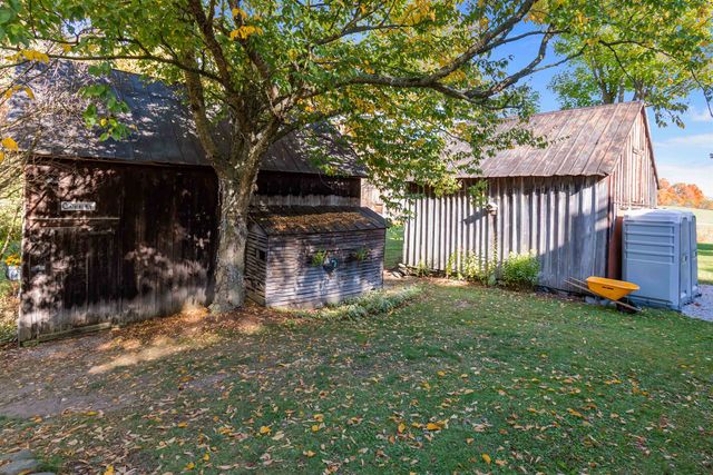 123 North Road, Fairfield, VT 05455