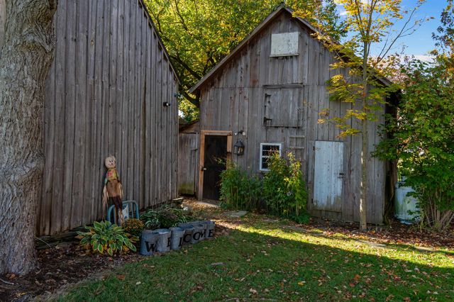 123 North Road, Fairfield, VT 05455