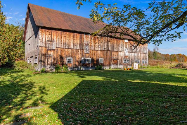 123 North Road, Fairfield, VT 05455