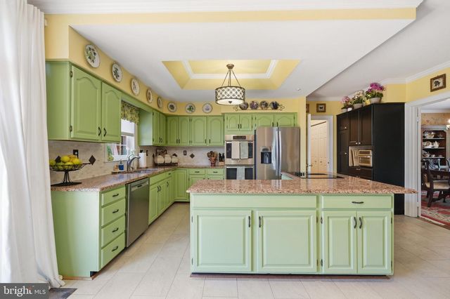 21900 HUNTMASTER DR, Gaithersburg, MD 20882