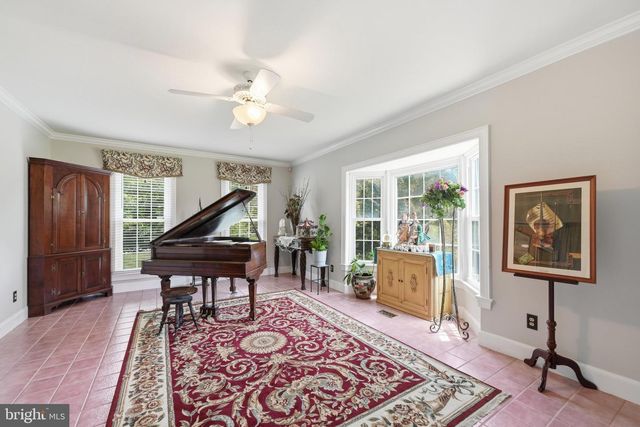 21900 HUNTMASTER DR, Gaithersburg, MD 20882