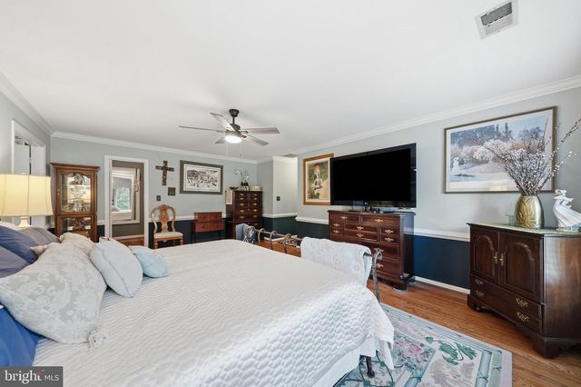 21900 HUNTMASTER DR, Gaithersburg, MD 20882