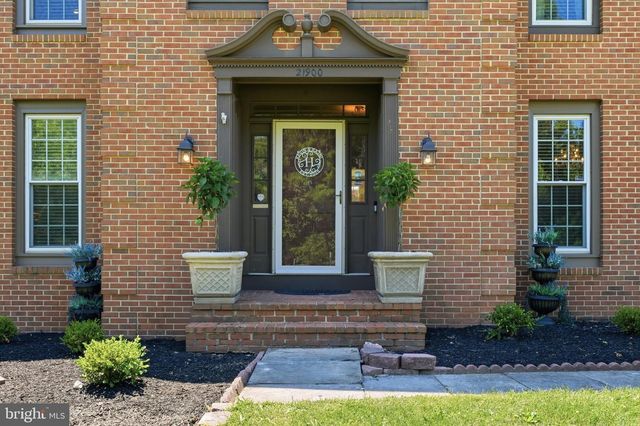 21900 HUNTMASTER DR, Gaithersburg, MD 20882