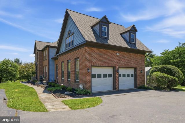 21900 HUNTMASTER DR, Gaithersburg, MD 20882