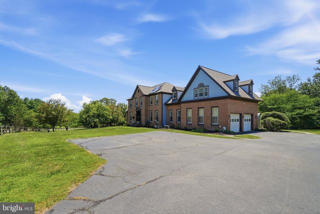 21900 HUNTMASTER DR, Gaithersburg, MD 20882