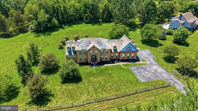 21900 HUNTMASTER DR, Gaithersburg, MD 20882