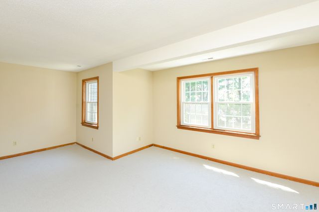 1325 Farmington Avenue 13, Bristol, CT 06010