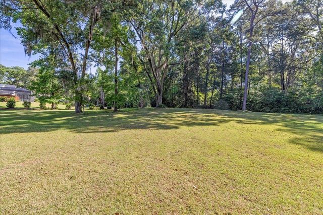 8017 Oak Grove Plantation Road, Tallahassee, FL 32312
