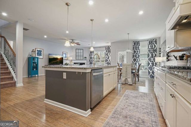 451 Timberleaf Road, Canton, GA 30115