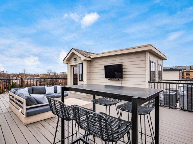 1313 Highland Street, Columbus, OH 43201