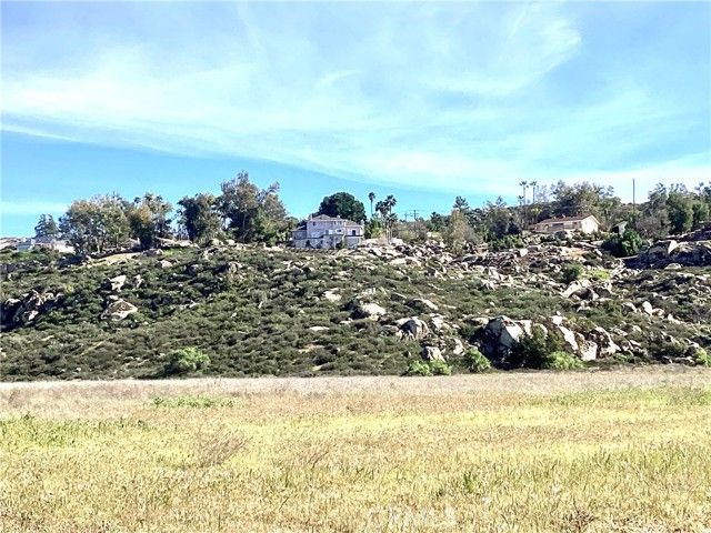 27990 Vista Del Valle, Hemet, CA 92544