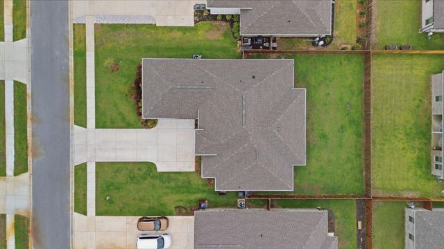 140 Flora Lane, Freeport, FL 32439