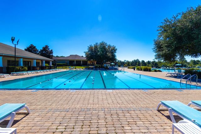 140 Flora Lane, Freeport, FL 32439