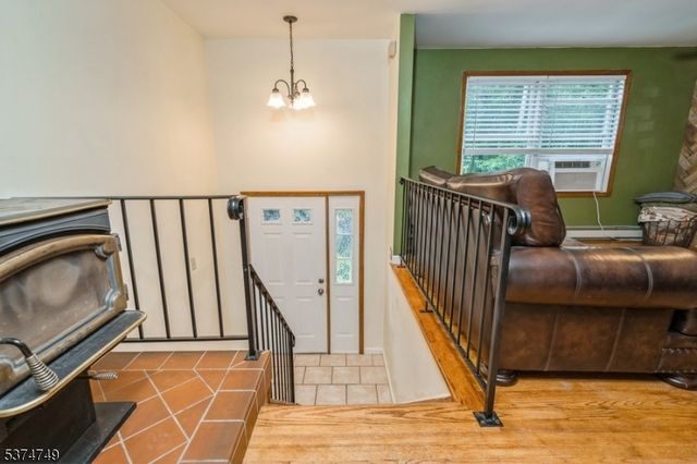 28 Princeton Rd, West Milford Twp., NJ 07421