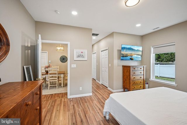 1405 BOUDINOT AVE, Burlington, NJ 08016