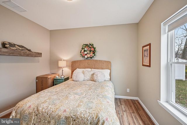 1405 BOUDINOT AVE, Burlington, NJ 08016