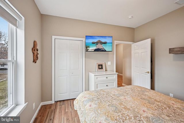 1405 BOUDINOT AVE, Burlington, NJ 08016