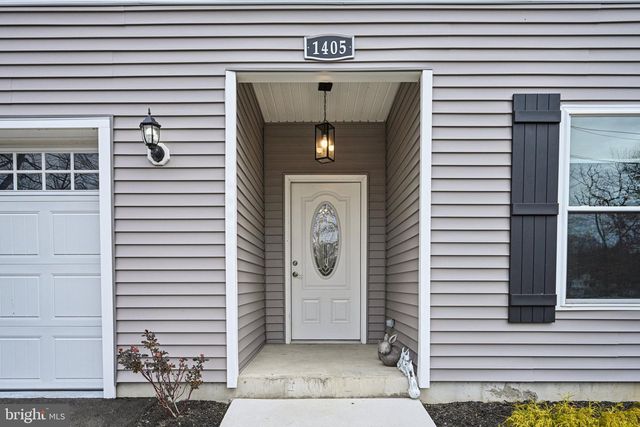 1405 BOUDINOT AVE, Burlington, NJ 08016