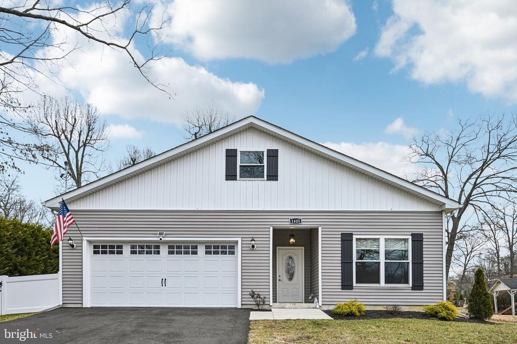 1405 BOUDINOT AVE, Burlington, NJ 08016