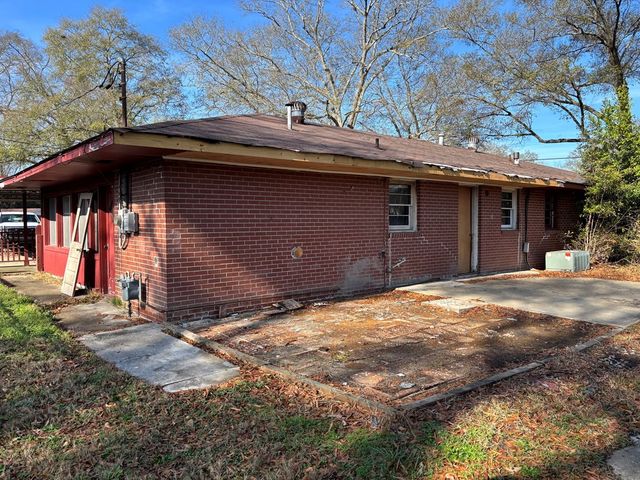 2002 Somerset Avenue, Columbus, GA 31903