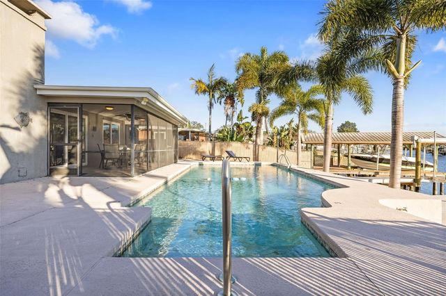 5702 RIDDLE ROAD, Holiday, FL 34690