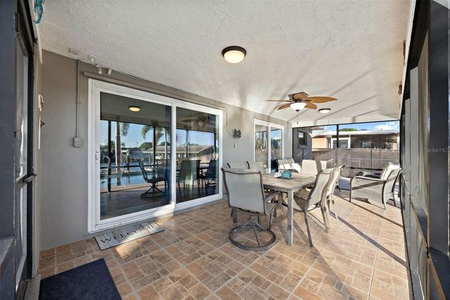 5702 RIDDLE ROAD, Holiday, FL 34690