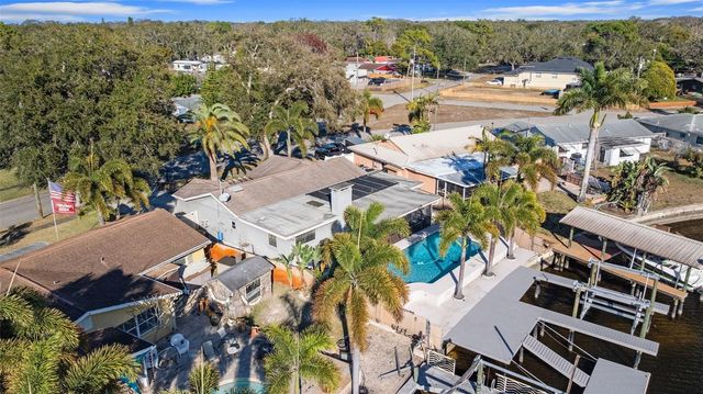 5702 RIDDLE ROAD, Holiday, FL 34690