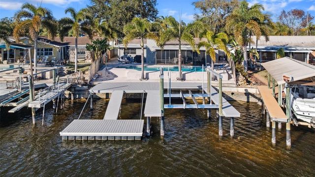 5702 RIDDLE ROAD, Holiday, FL 34690